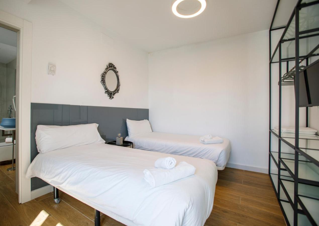 Rentalsevilla Cardenal Cervantes V Exteriör bild